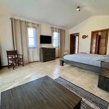 Casetta Di Asciaghju, Avec Jacuzzi Prive Et Acces Direct Aux Plages Porto-Vecchio (Corsica)