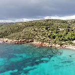 Prázdninový dům Casetta Di Asciaghju, Avec Jacuzzi Prive Et Acces Direct Aux Plages *