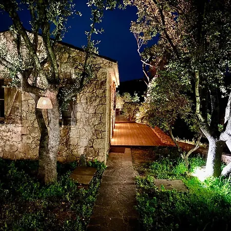 Hébergement de vacances Casetta Di Asciaghju, Avec Jacuzzi Privé Et Accès Direct Aux Plages *